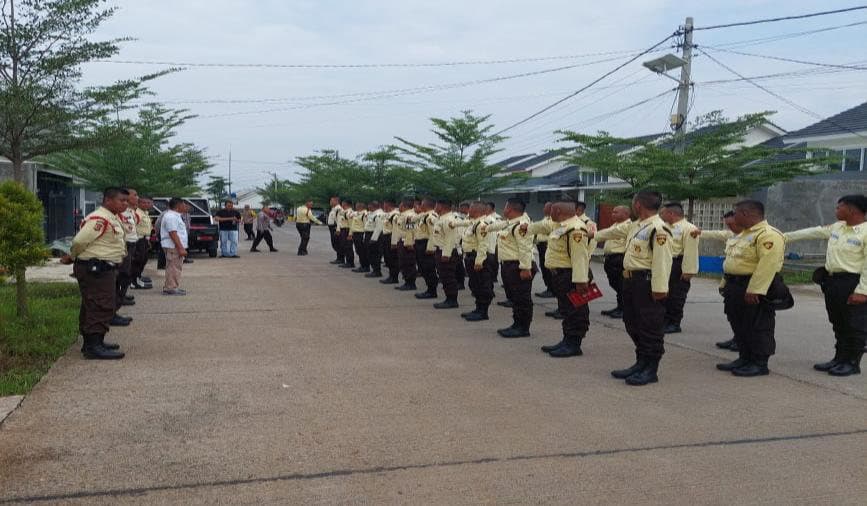 Latihan PBB di lapangan