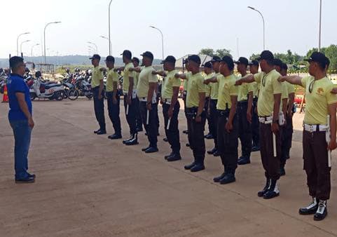 Barisan anggota saat pembinaan